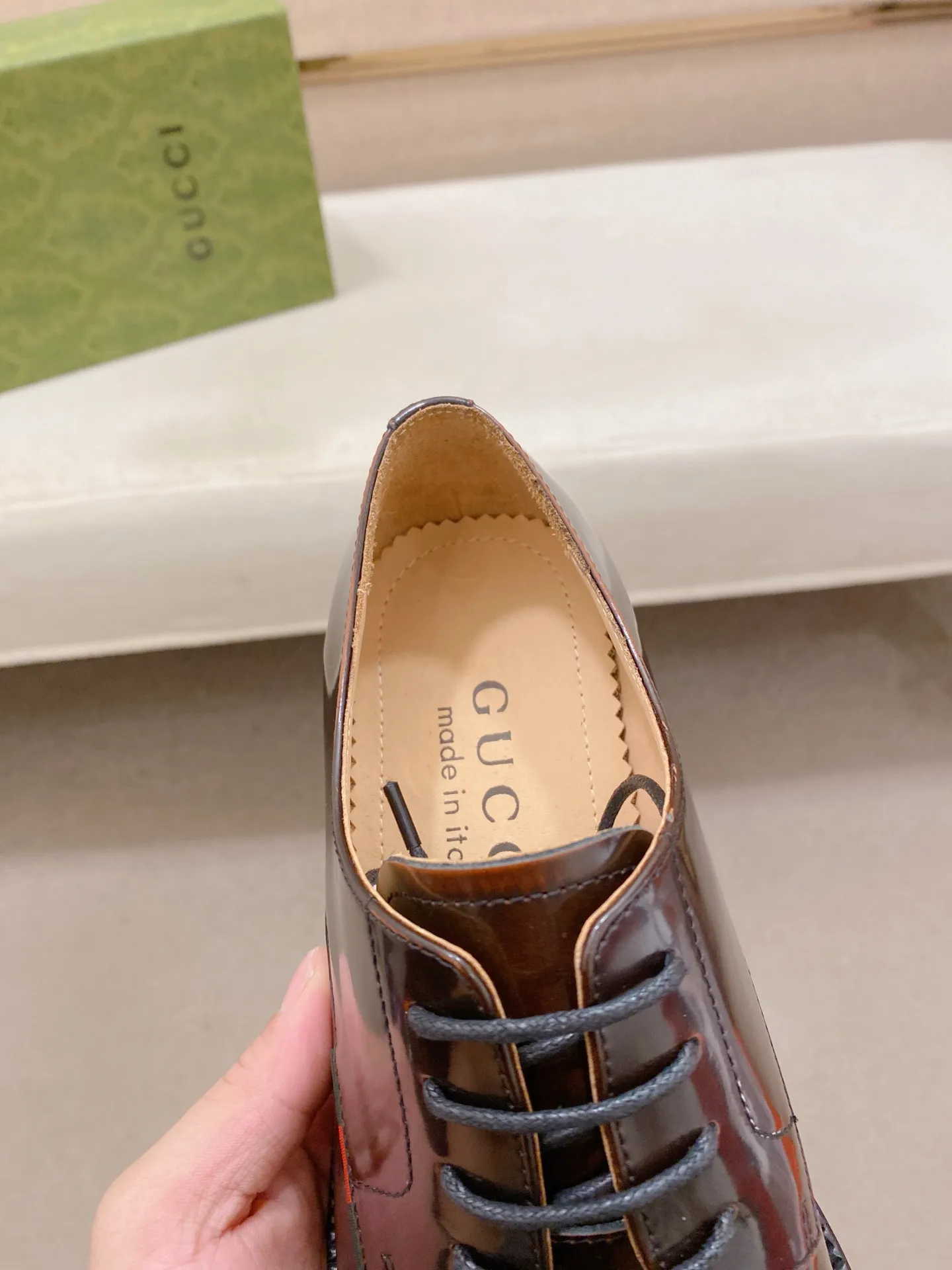 Men's shoes 💰: 520💰 (GUCCI) new series ss hot new products 💢 💠 Casual leather shoes 👞, first layer of cowhide, upper hardware buckles and logo on the sides of the shoe, brand logo on the insole and sole 💠 💎Upper: 100% cowhide 💎Inner: cowhide/100% 💎Feet: cowhide/100% 💎Sole: rubber/100% 💎SIZE: 38 39 40 41 42 43 44 Can be customized 45